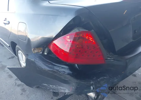 2006 Honda Accord 3.0 Ex z USA, uszkodzony, nr VIN 1HGCM66566A017347